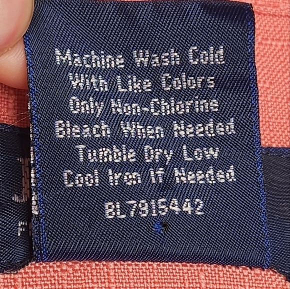 Vtg John Blair Mens M Long Sleeve Button Up Shoulder Strap Pleated Pockets Pink - Picture 10 of 10